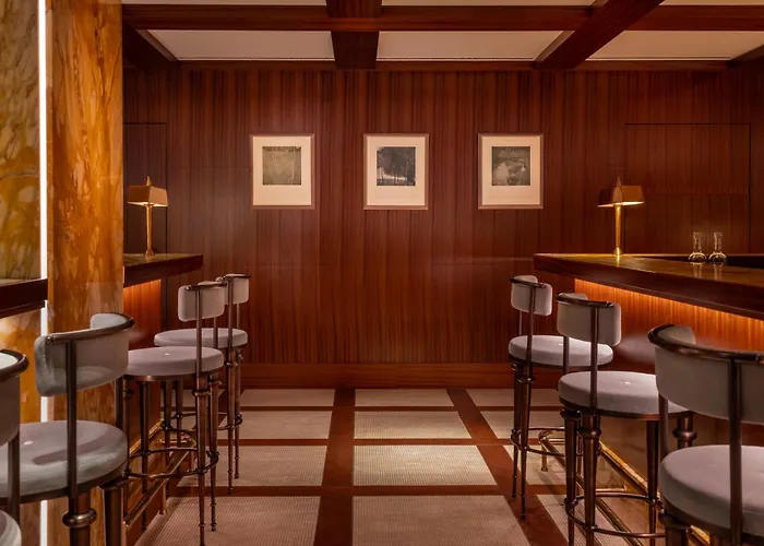 Hotel Des Grands Voyageurs Parigi